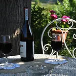 Alojamento de Acomodação e Pequeno-almoço La Riundela